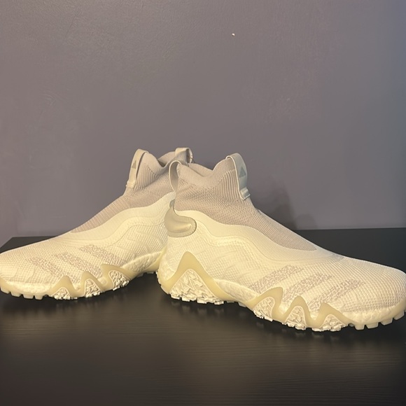 Adidas CodeChaos “White Dash Grey” - Picture 10 of 10